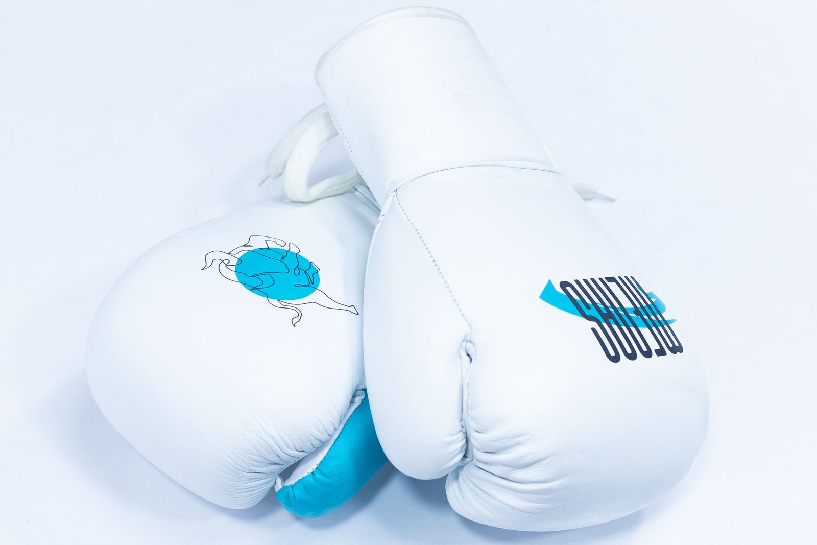 'MENAS BOXING GLOVES — Knots & Collar, Defence Colony, New Delhi