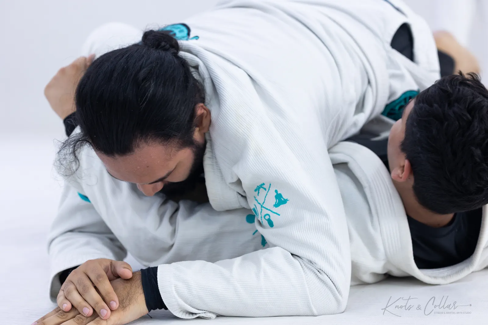 Grappling training at Knots & Collar, Defence Colony, New Delhi