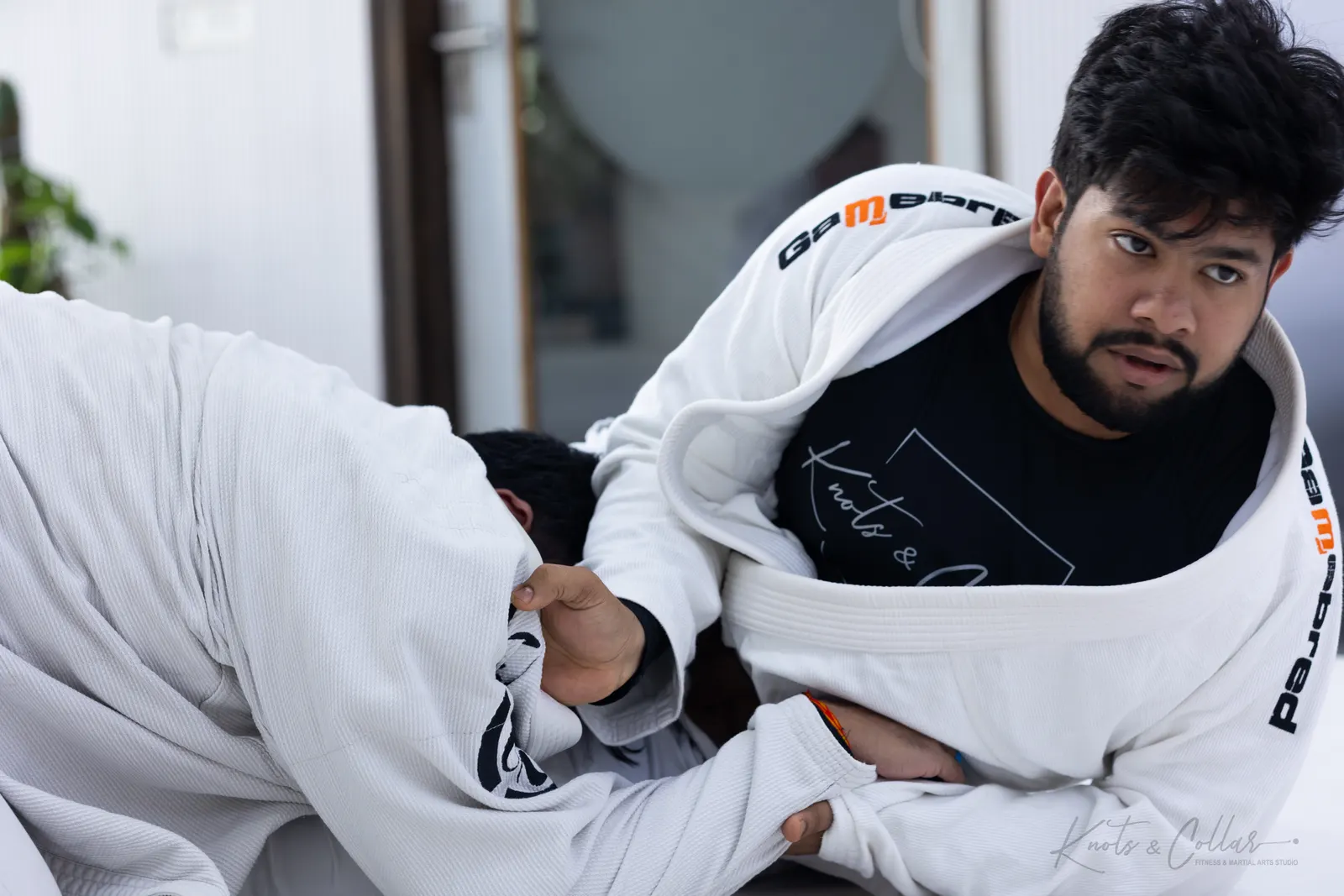 Grappling training at Knots & Collar, Defence Colony, New Delhi