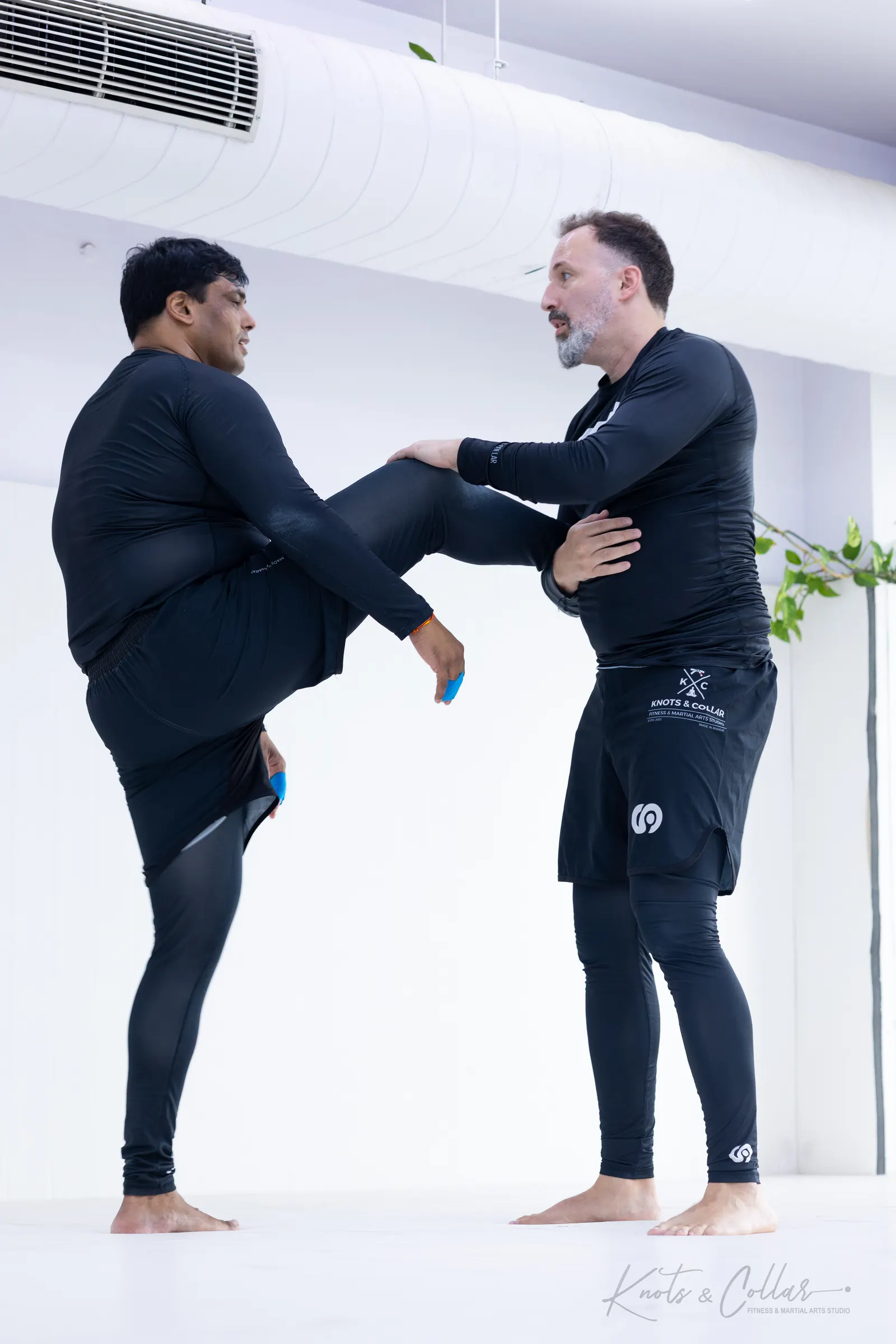 Brazilian Jiu-Jitsu training at Knots & Collar, Defence Colony, New Delhi