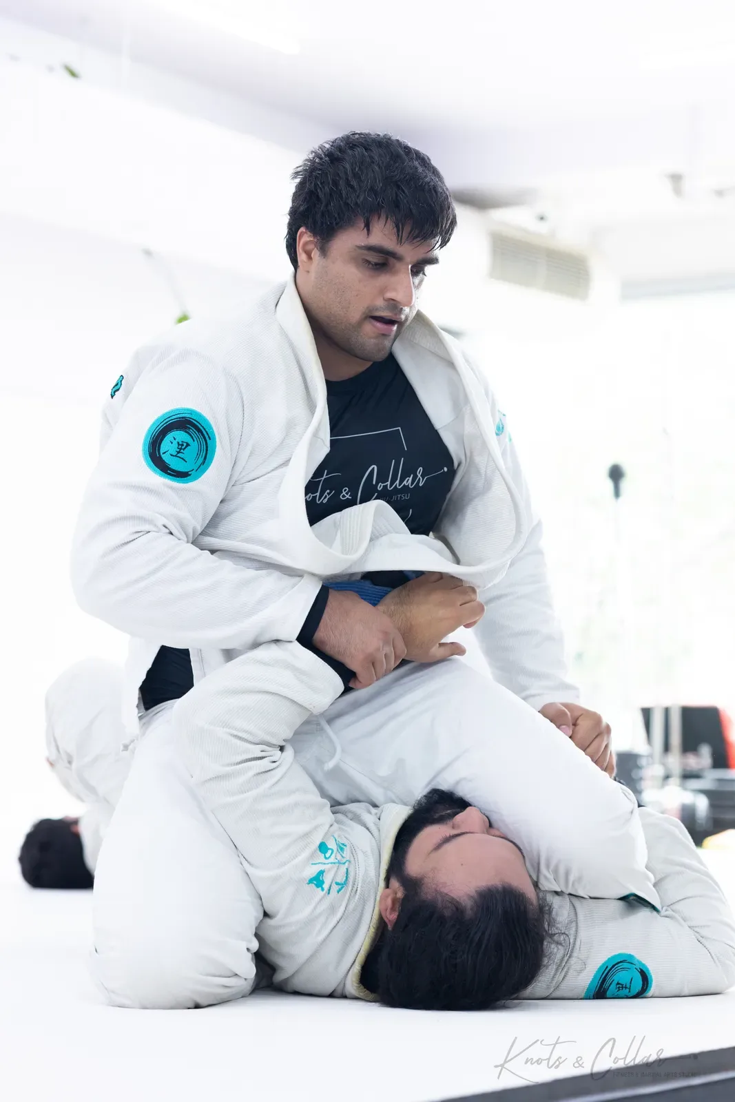 Gi grappling practice at Knots & Collar, Defence Colony, New Delhi, India