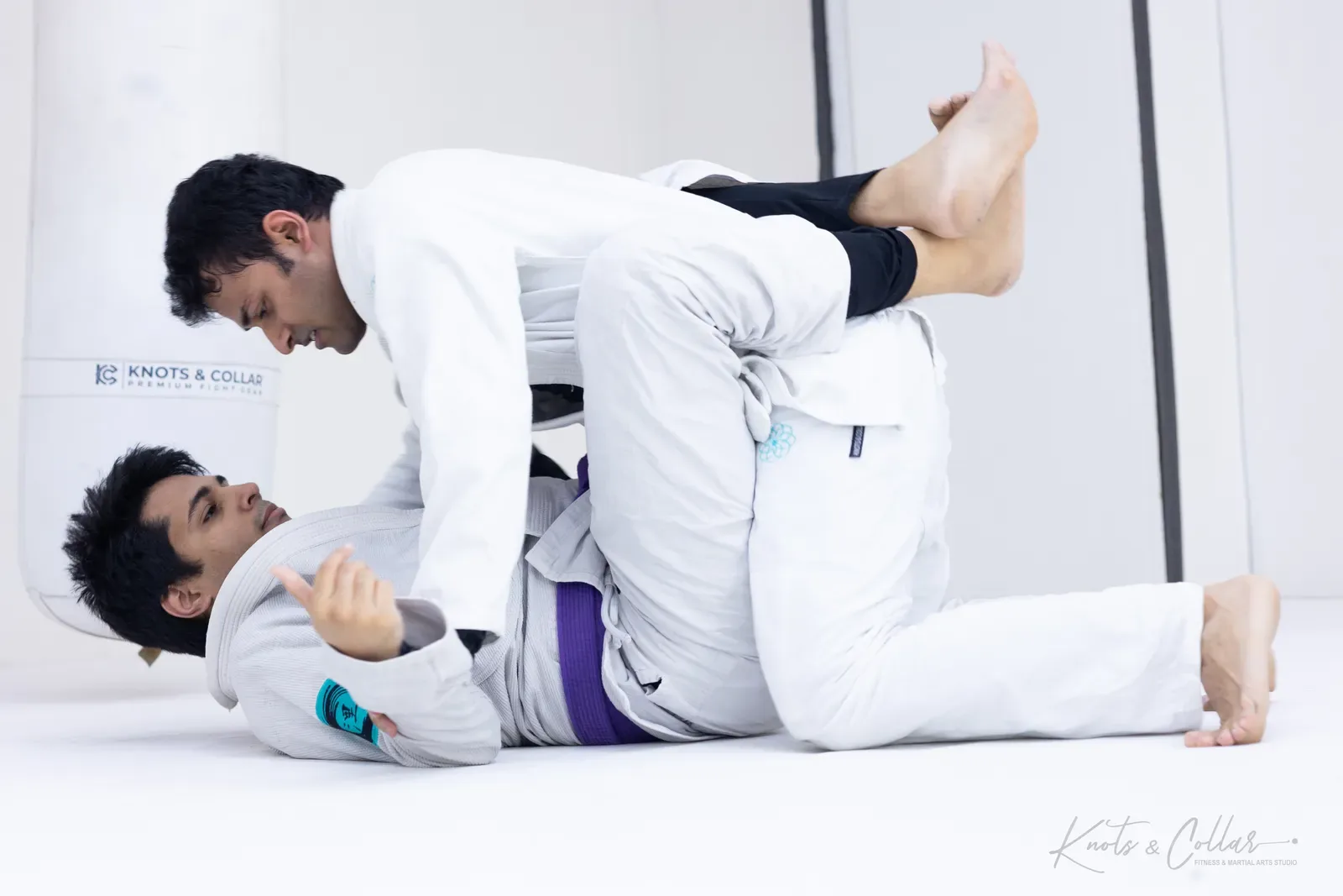 Gi Brazilian Jiu-Jitsu training at Knots & Collar, Defence Colony, New Delhi, India