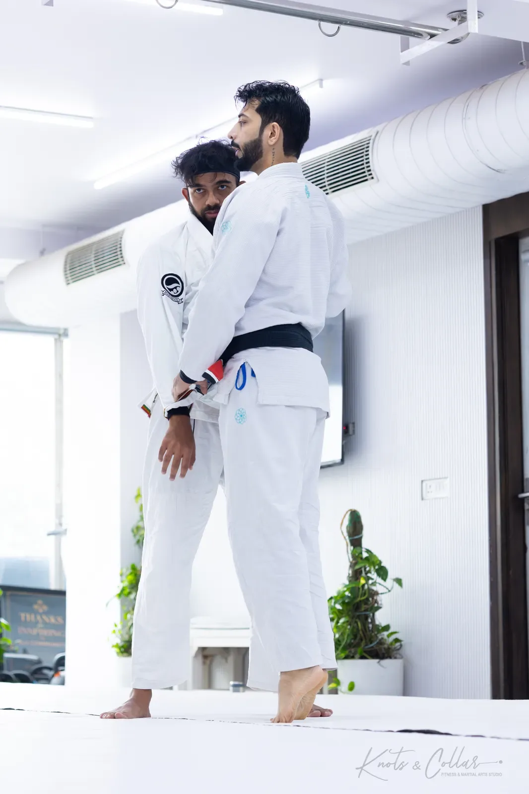 Gi grappling practice at Knots & Collar, Defence Colony, New Delhi, India
