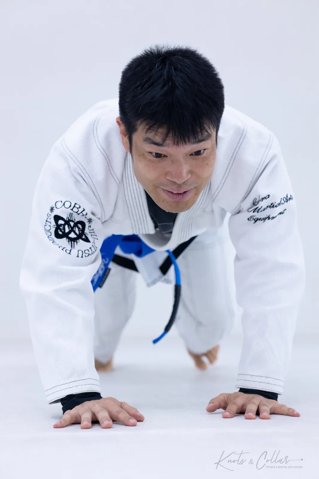 Gi grappling practice at Knots & Collar, Defence Colony, New Delhi, India