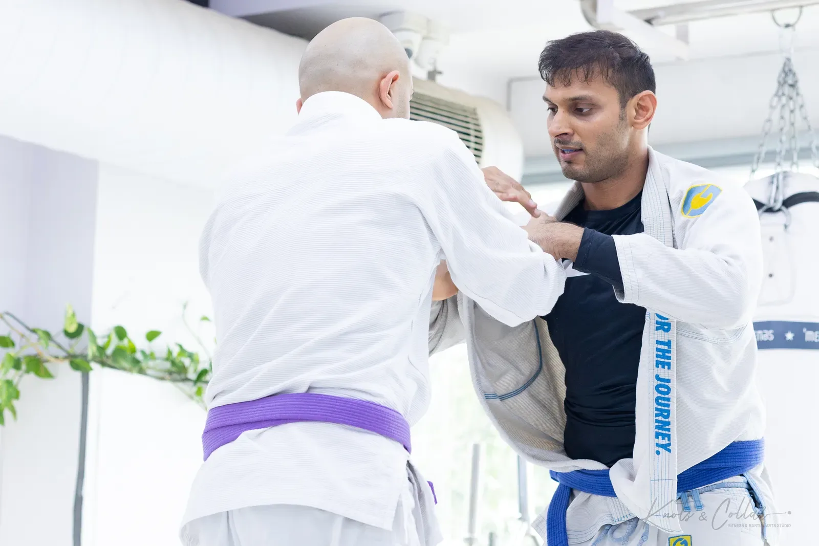 Gi Brazilian Jiu-Jitsu training at Knots & Collar, Defence Colony, New Delhi, India