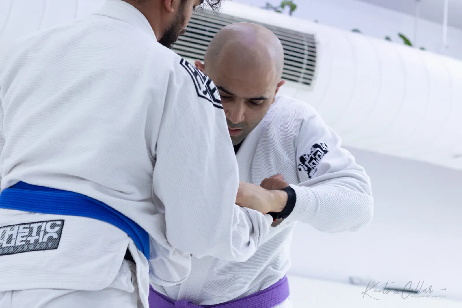 Gi grappling practice at Knots & Collar, Defence Colony, New Delhi, India