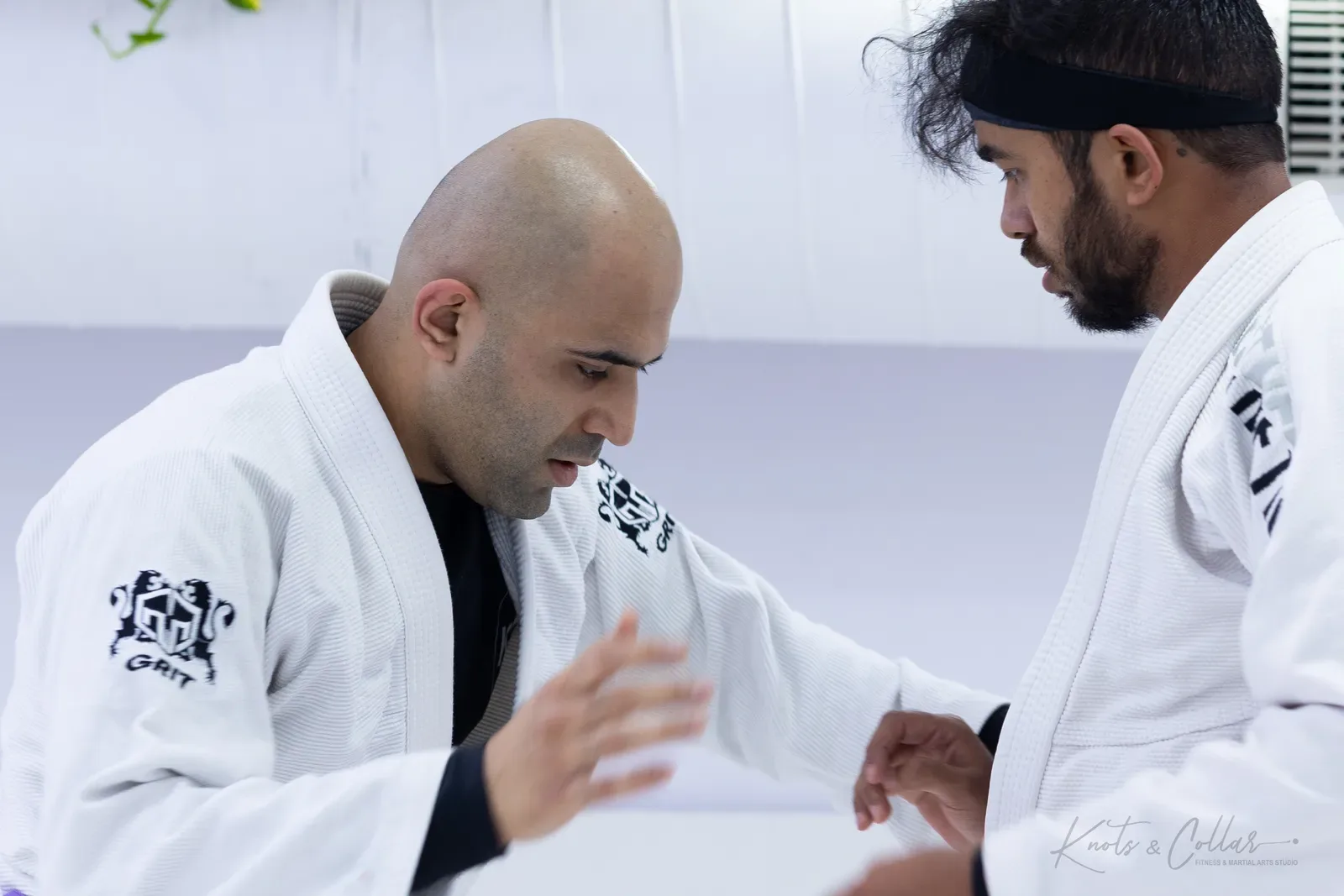 Gi Brazilian Jiu-Jitsu training at Knots & Collar, Defence Colony, New Delhi, India