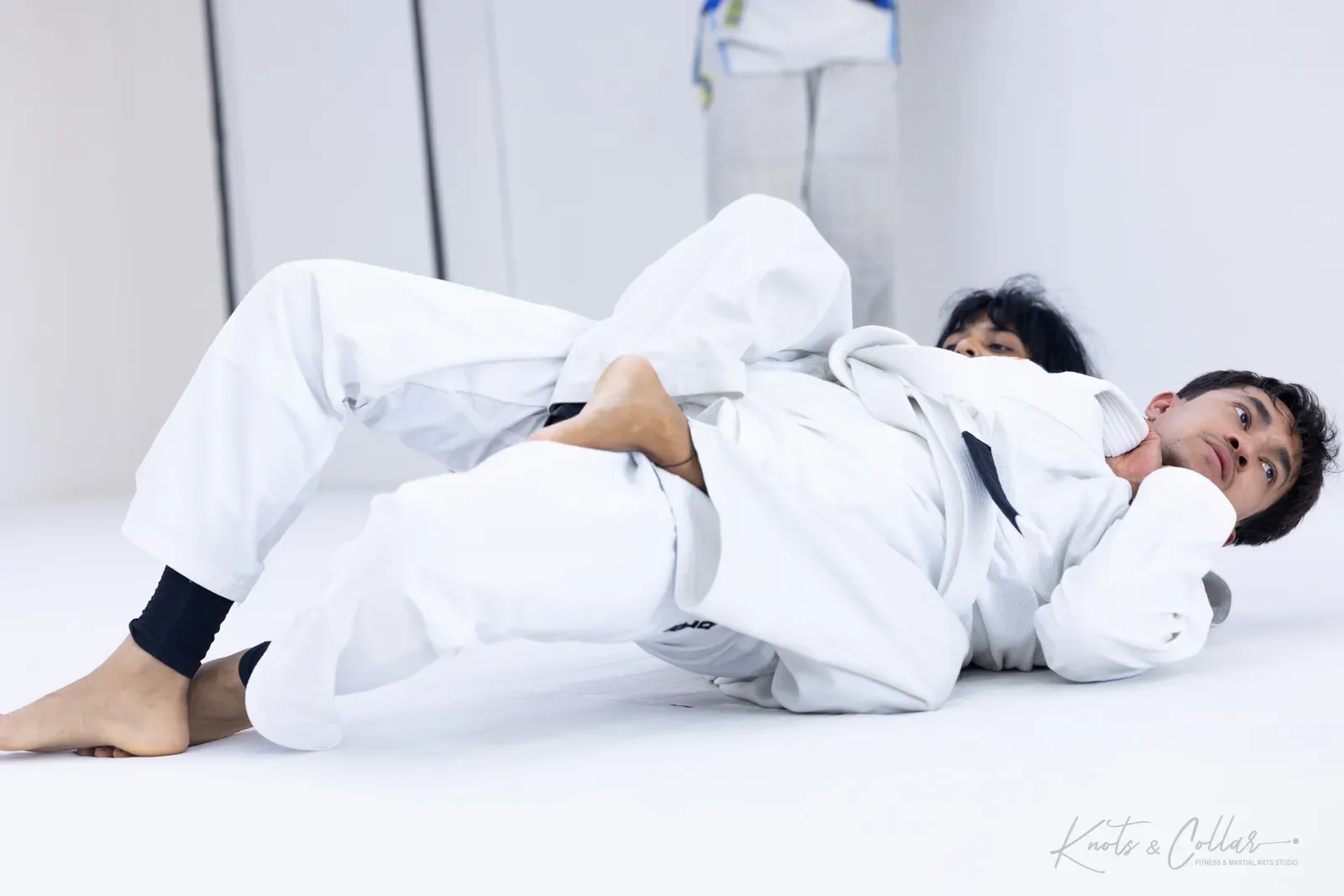Rolling in the gi at Knots & Collar, Defence Colony, New Delhi, India