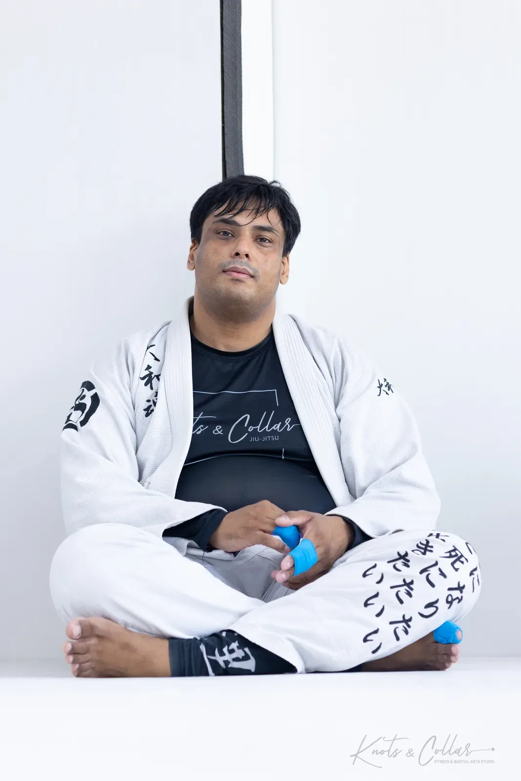 Gi Brazilian Jiu-Jitsu training at Knots & Collar, Defence Colony, New Delhi, India