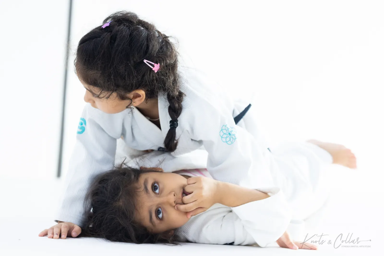A young student on the mat at Knots & Collar, Defence Colony, New Delhi, India