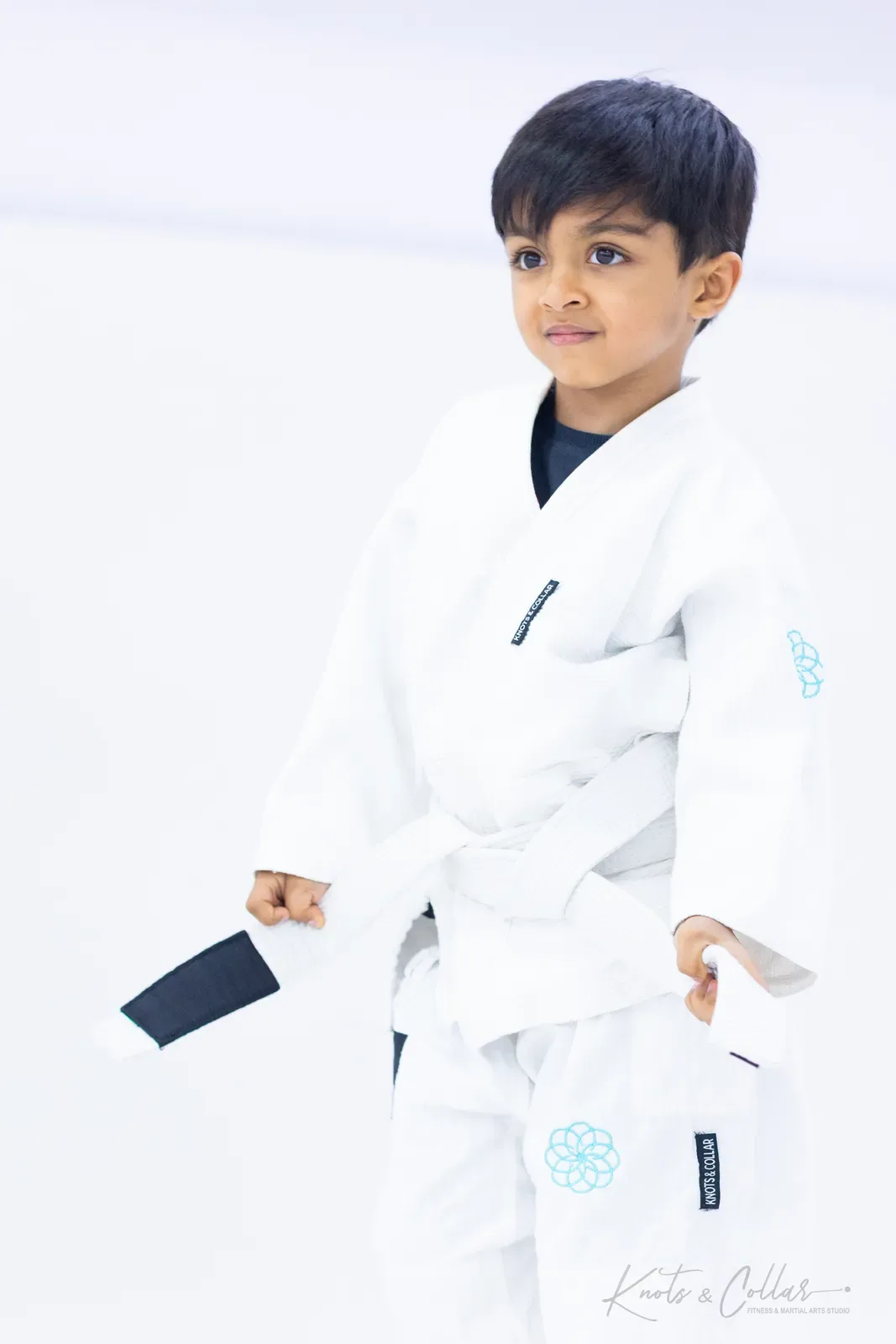 A young student on the mat at Knots & Collar, Defence Colony, New Delhi, India
