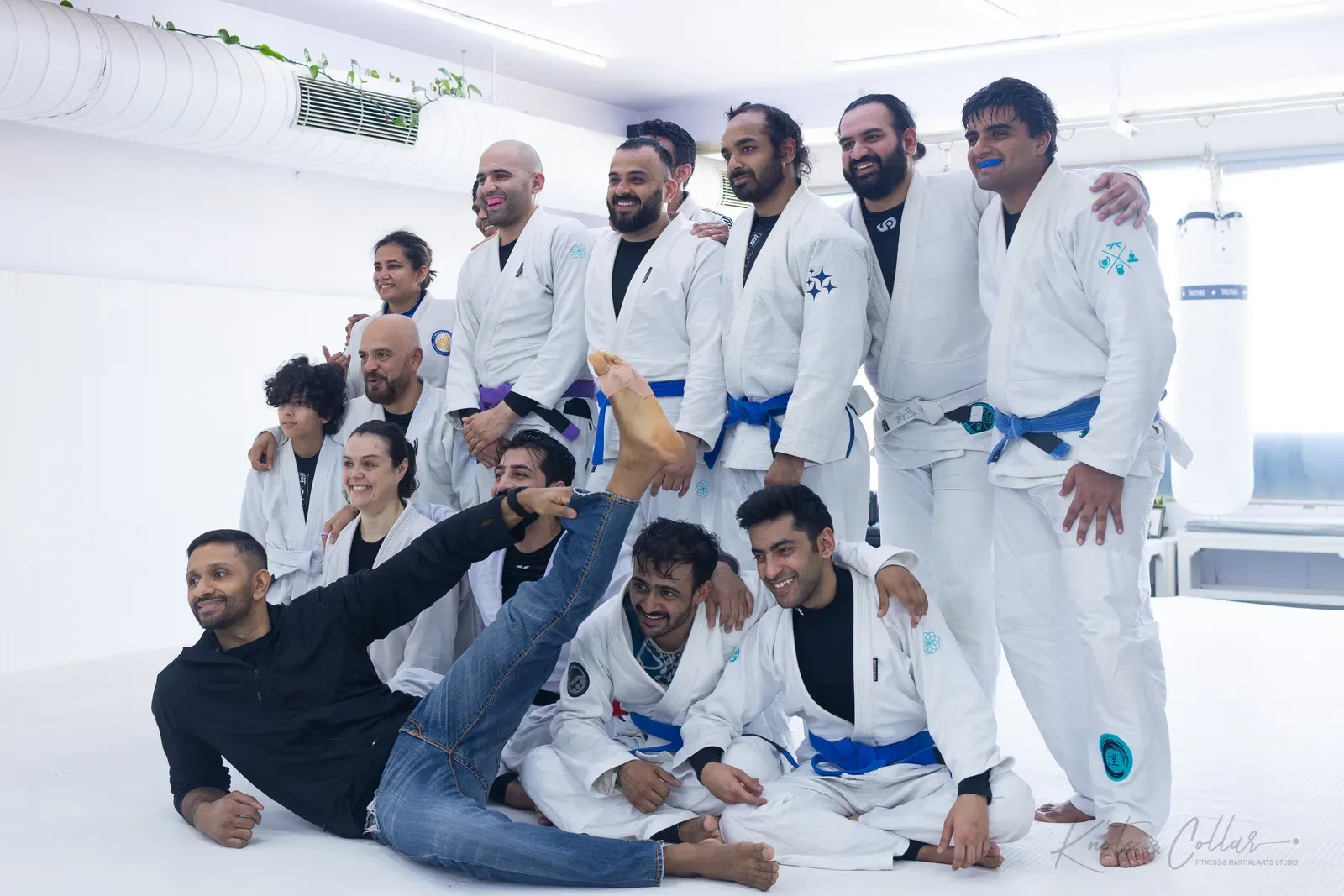 Students and coaches at Knots & Collar, Defence Colony, New Delhi, India