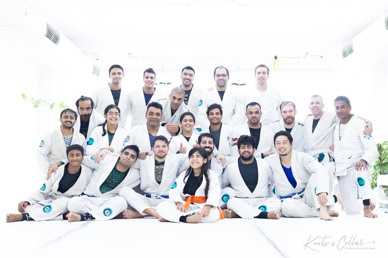 Students and coaches at Knots & Collar, Defence Colony, New Delhi, India