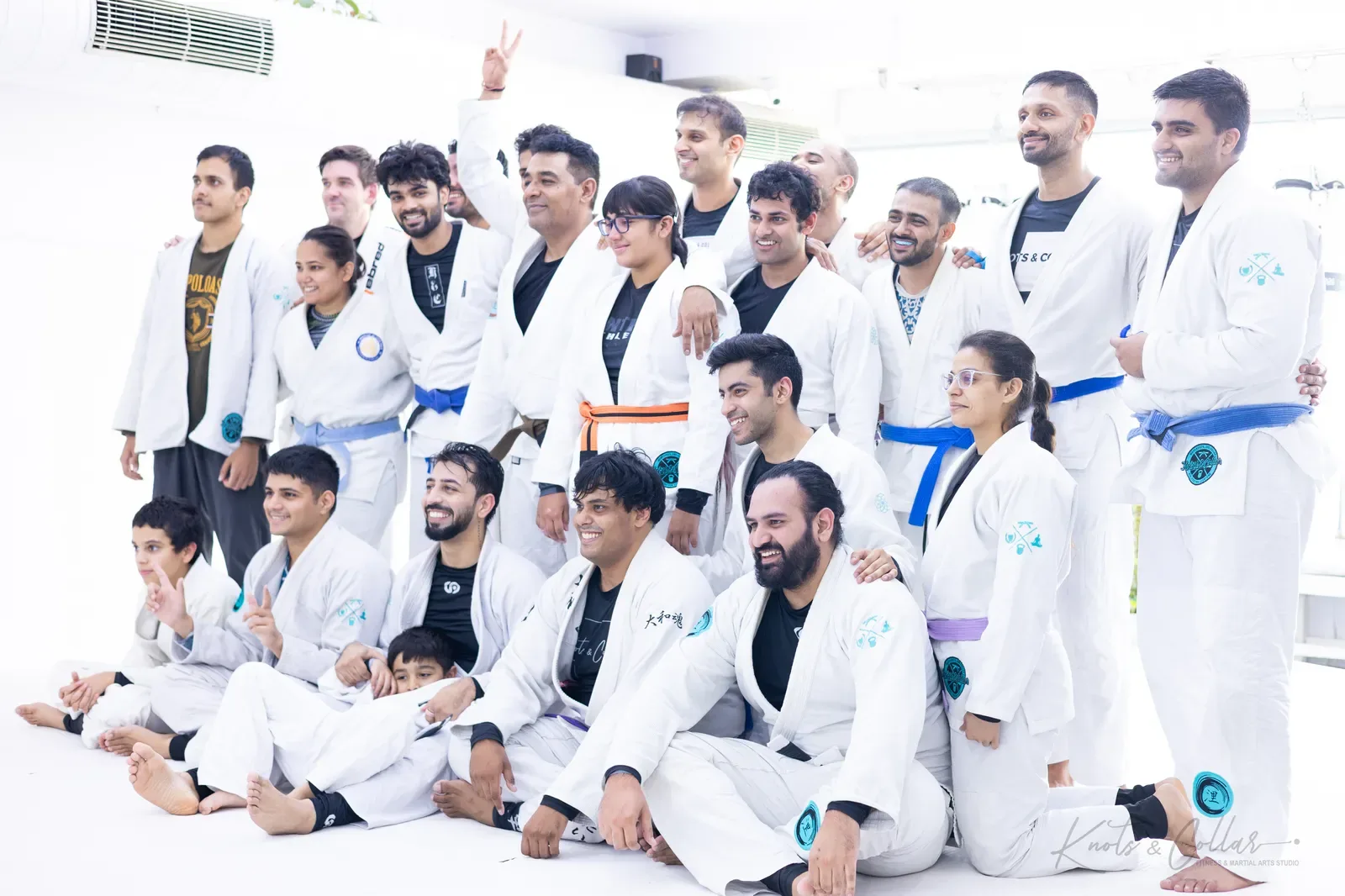 Students and coaches at Knots & Collar, Defence Colony, New Delhi, India