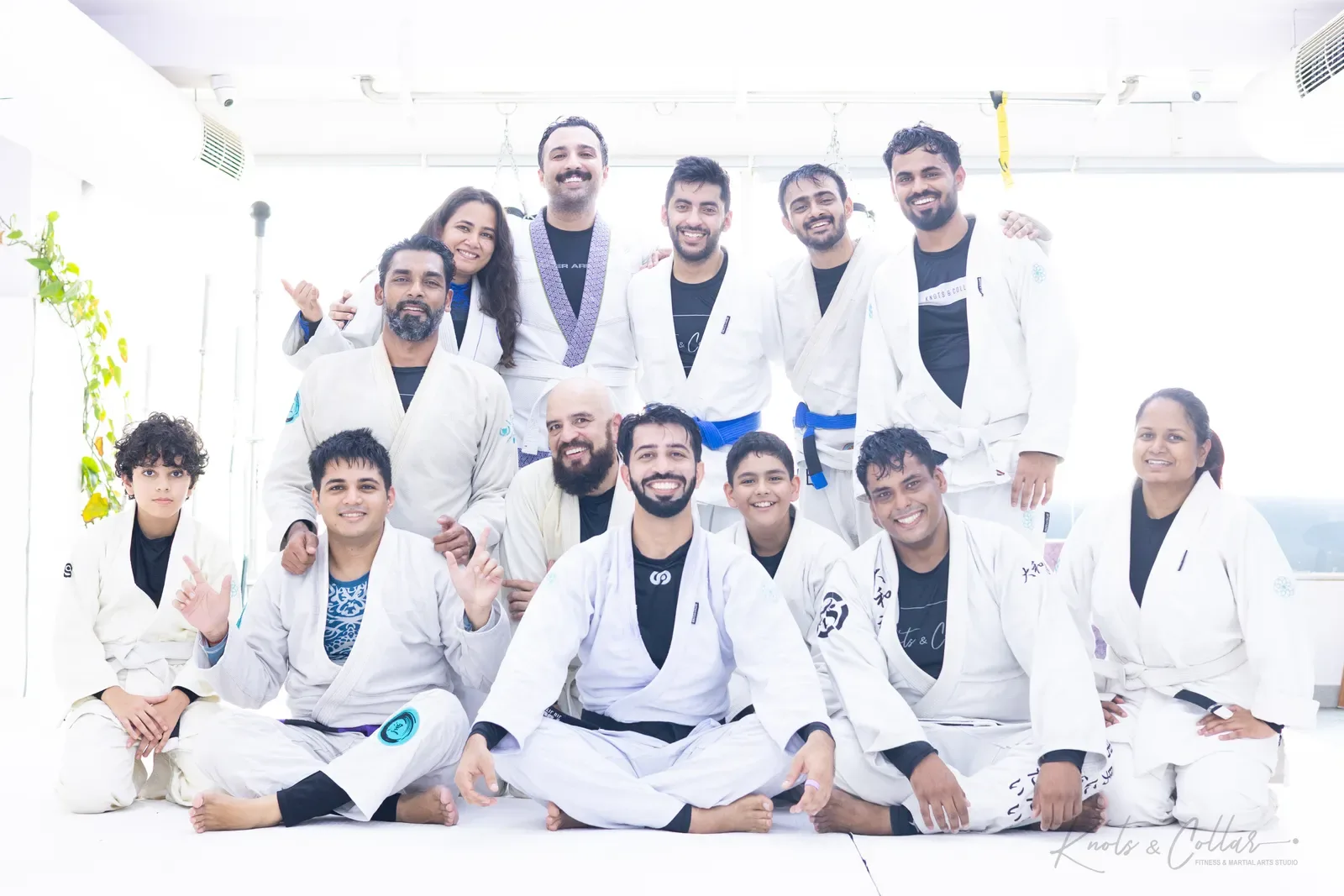 Students and coaches at Knots & Collar, Defence Colony, New Delhi, India