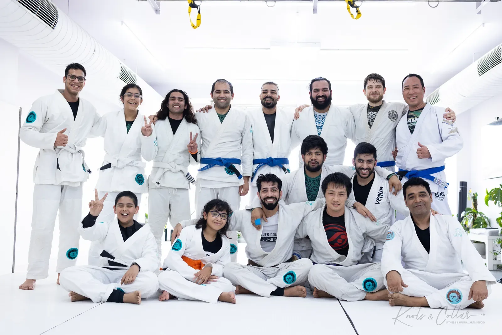 Students and coaches at Knots & Collar, Defence Colony, New Delhi, India