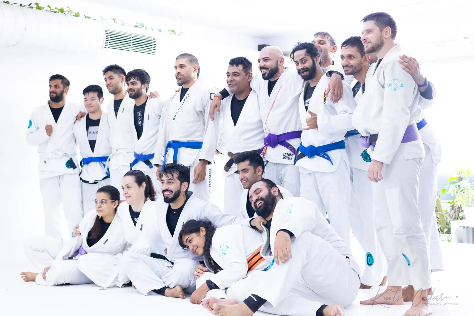 Students and coaches at Knots & Collar, Defence Colony, New Delhi, India