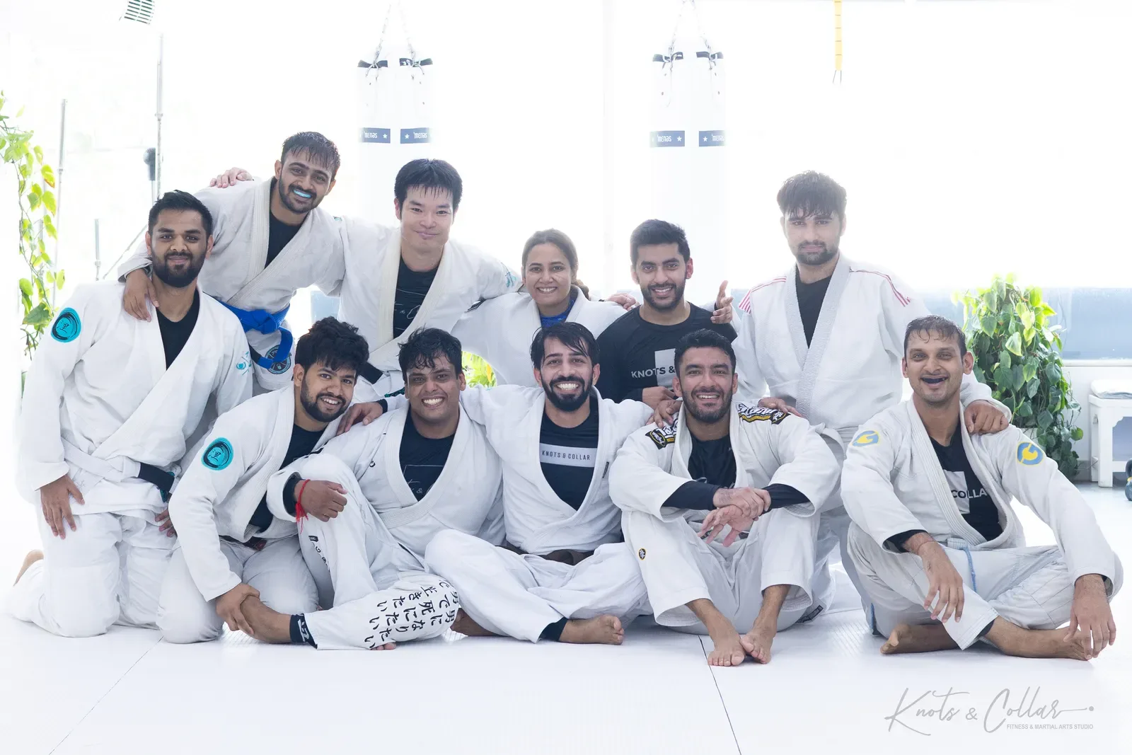 Students and coaches at Knots & Collar, Defence Colony, New Delhi, India