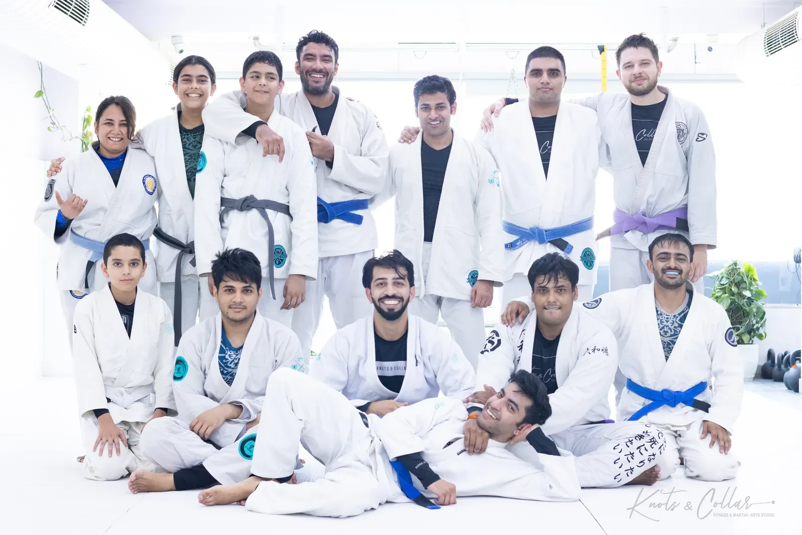 Students and coaches at Knots & Collar, Defence Colony, New Delhi, India