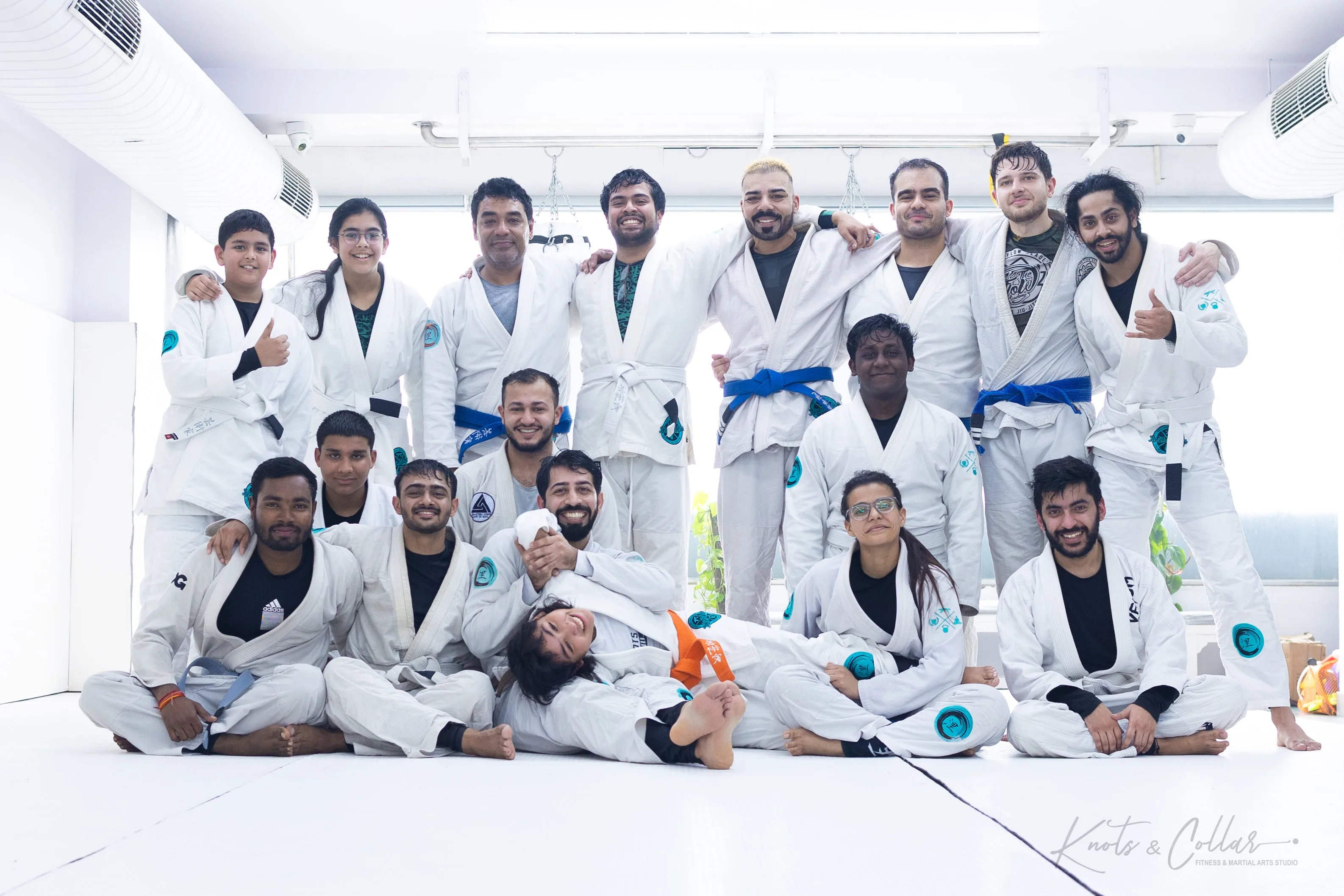 Adult BJJ class group photo at Knots and Collar Defence Colony New Delhi