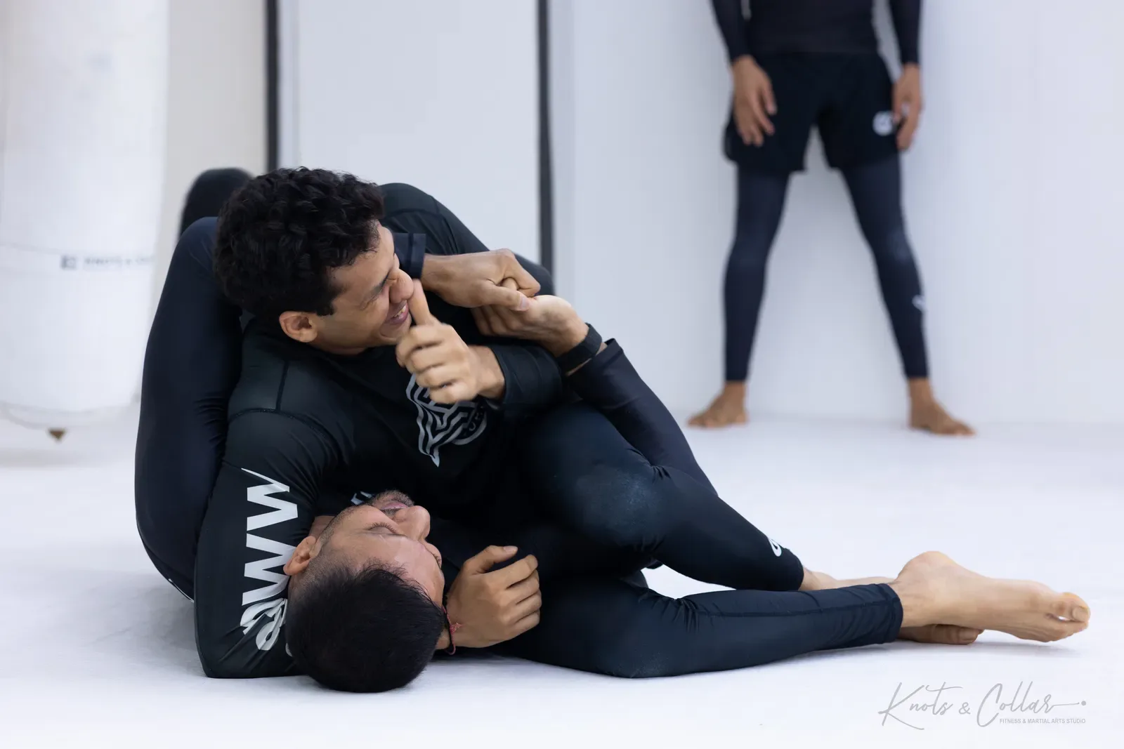No-gi grappling at Knots & Collar, Defence Colony, New Delhi, India