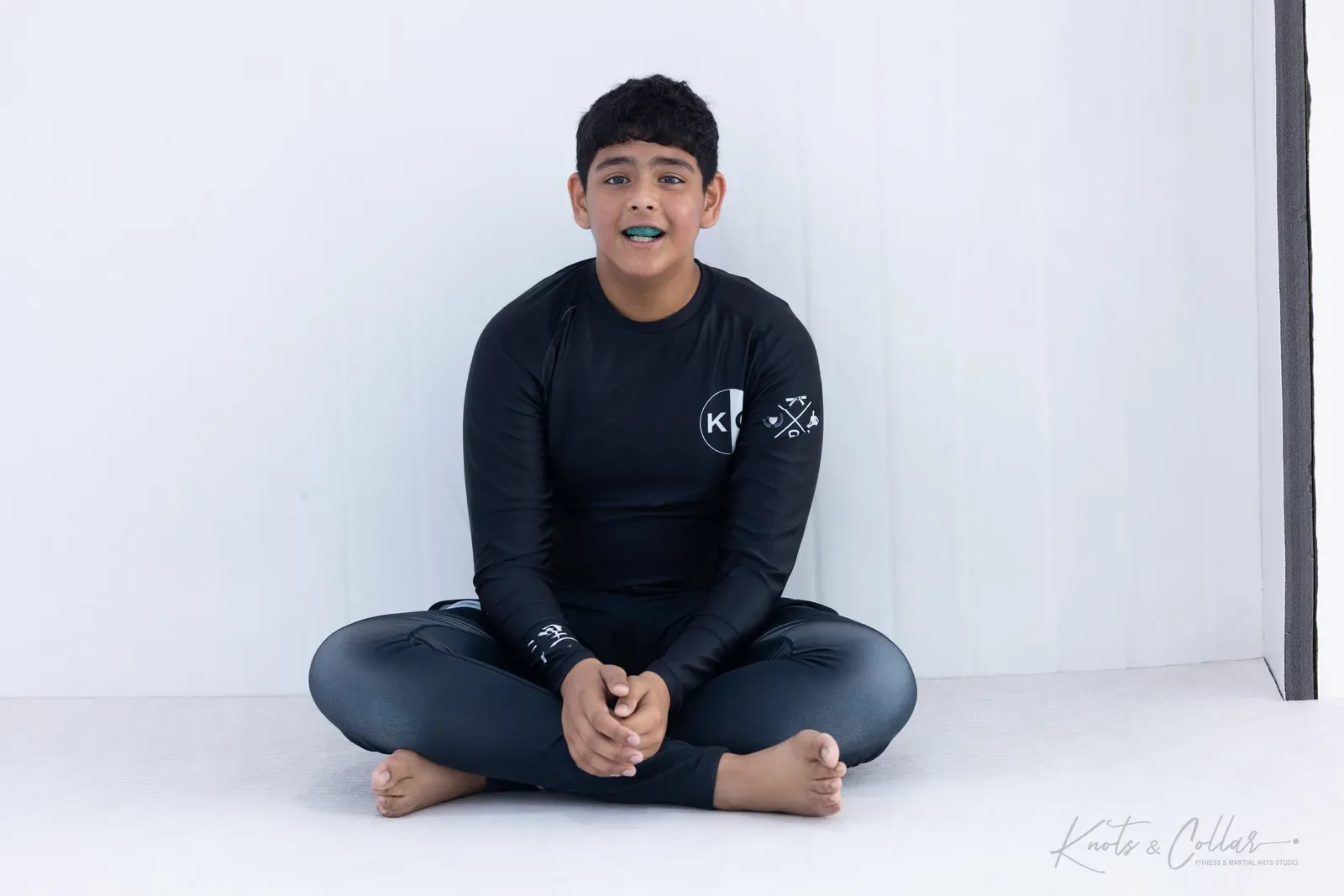 A no-gi jiu-jitsu session at Knots & Collar, Defence Colony, New Delhi, India