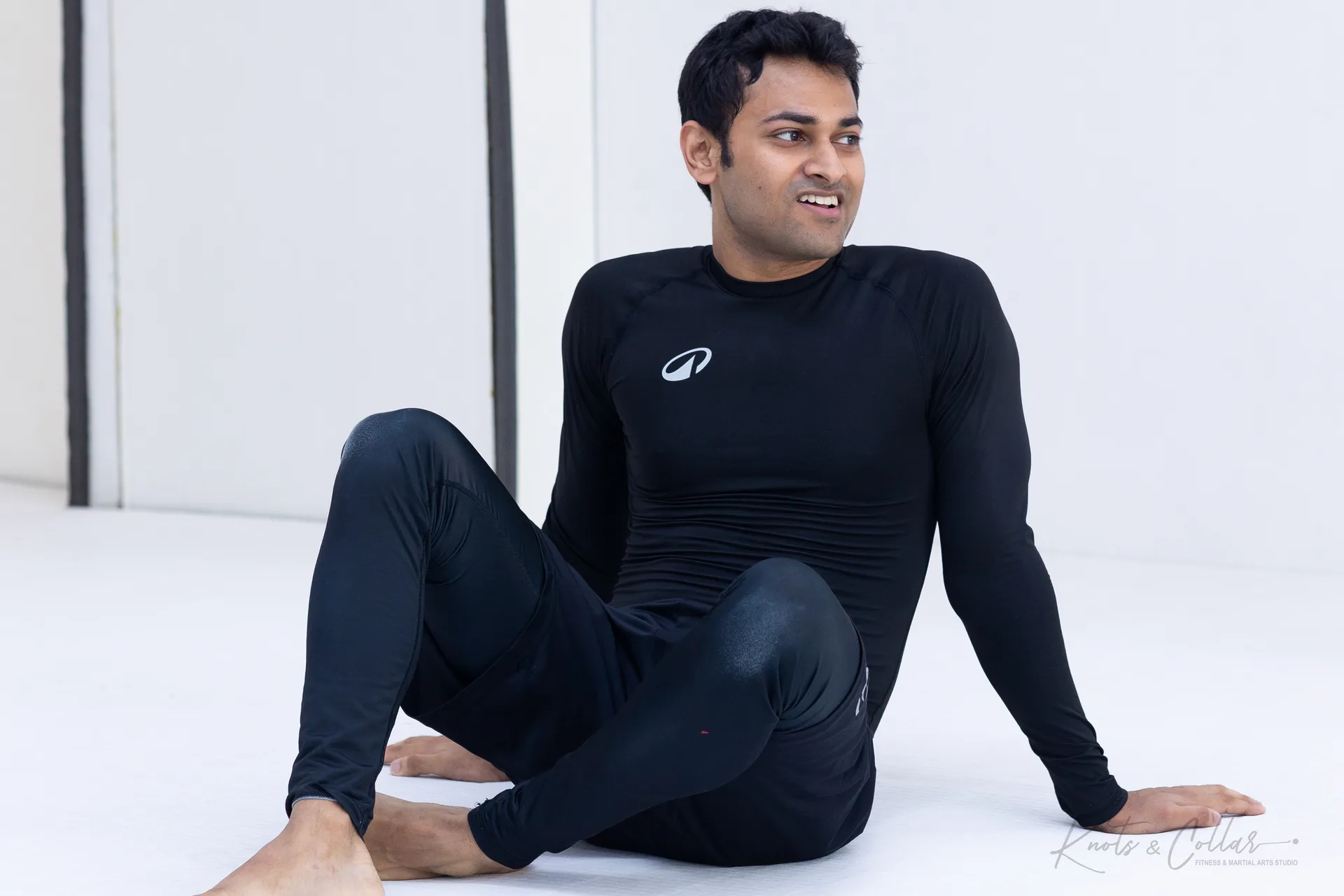 Brazilian Jiu-Jitsu at Knots & Collar, a jiu-jitsu studio in Defence Colony, New Delhi