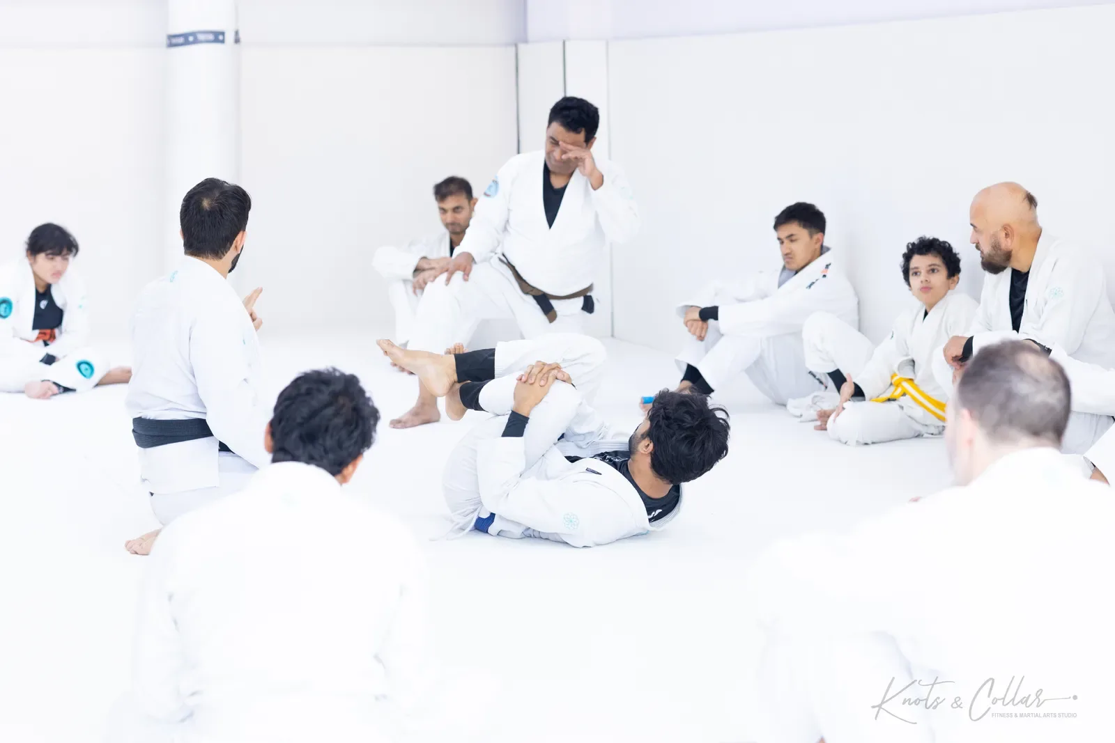 Professor Binish Sukhija — De La Riva black belt — on the mat at Knots & Collar, Defence Colony, New Delhi, India